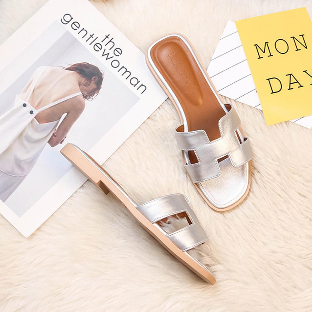 Sandale Femme Tendance - Style et Confort Réunis pour un Look Élégant et Décontracté