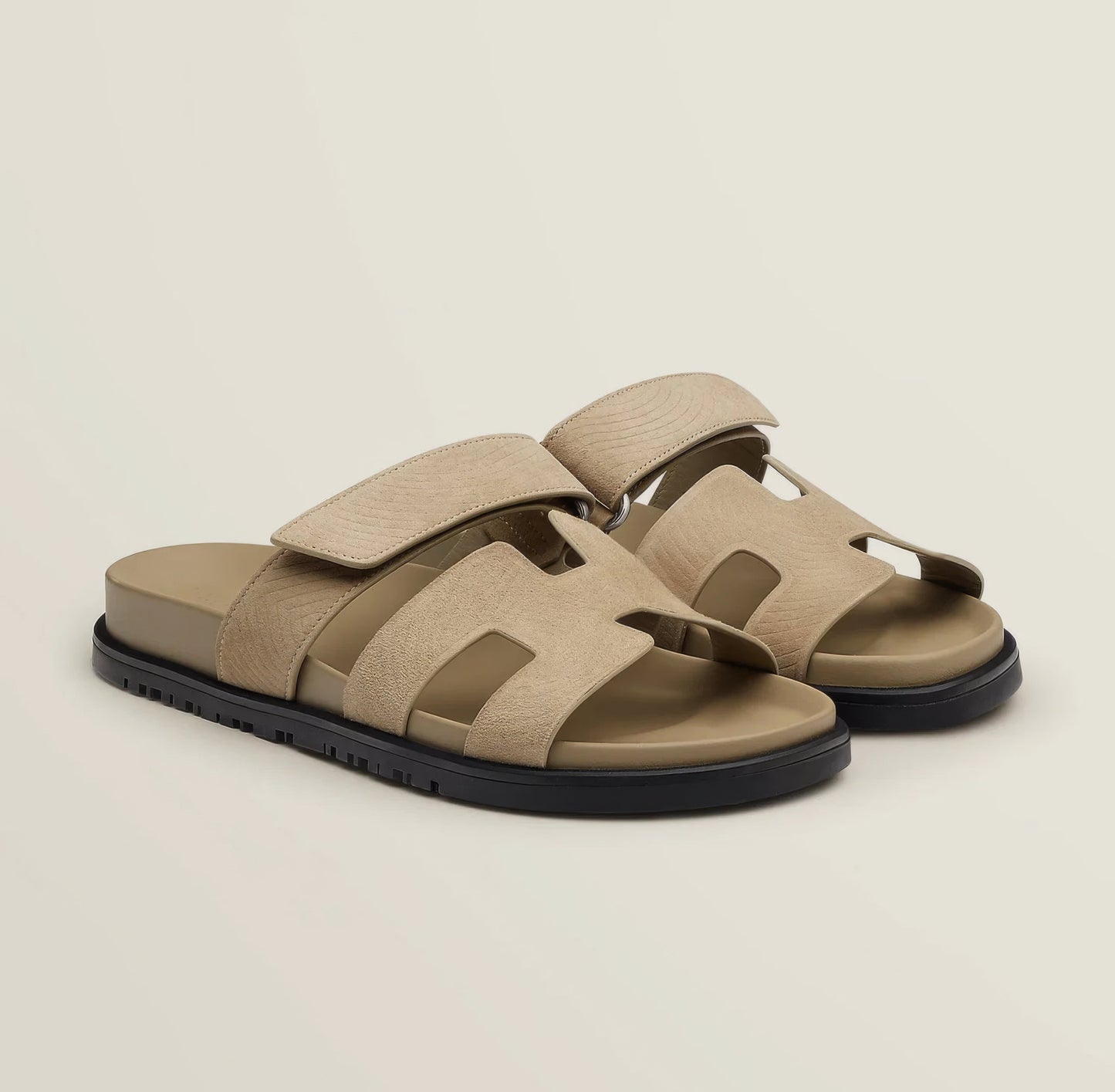 Sandales en Cuir pour Femme – Élégance et Confort au Quotidien