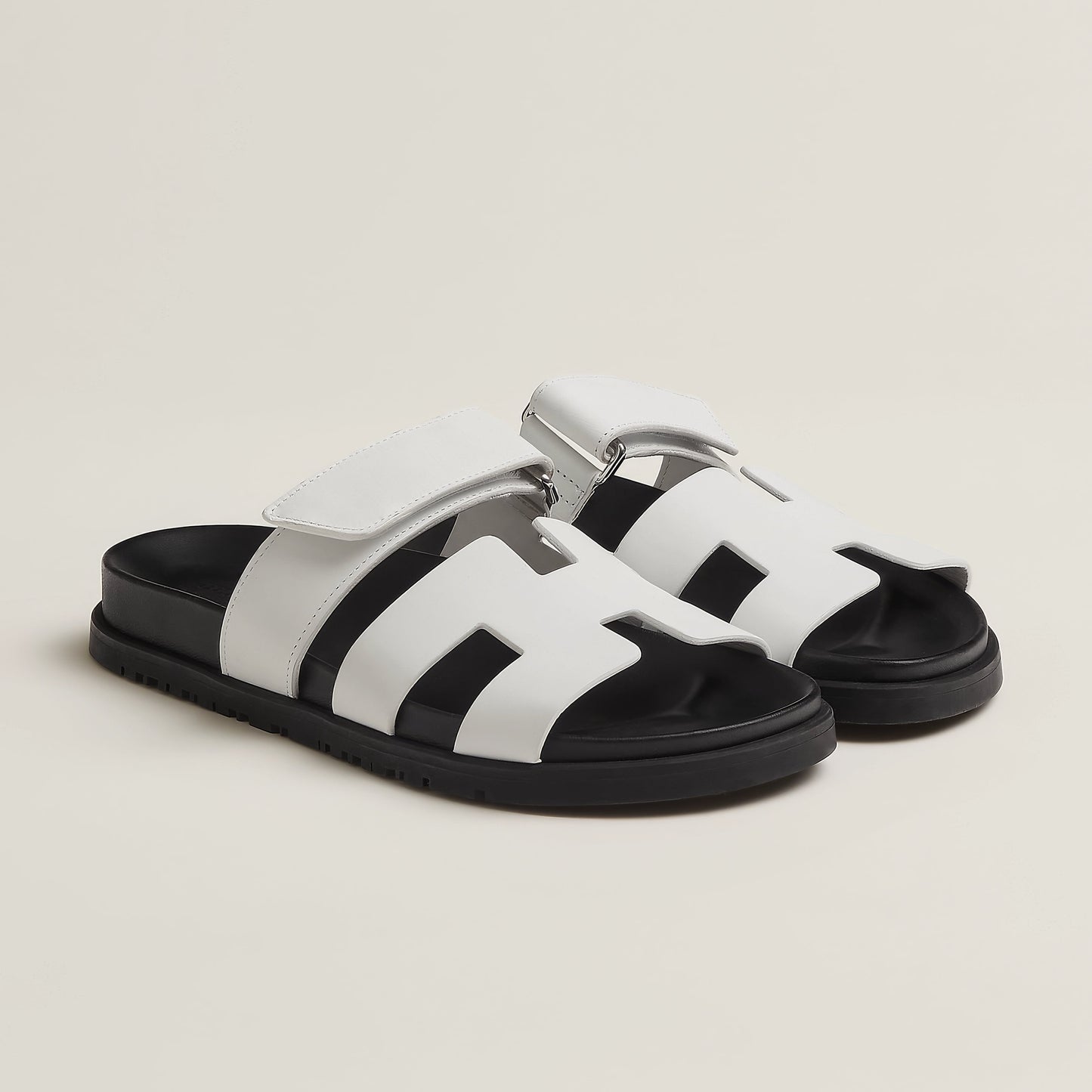 Sandales en Cuir pour Femme – Élégance et Confort au Quotidien