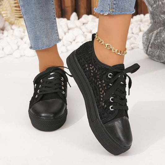 Baskets en Dentelle Chic et Aérées – Élégance et Confort pour Toutes les Occasions