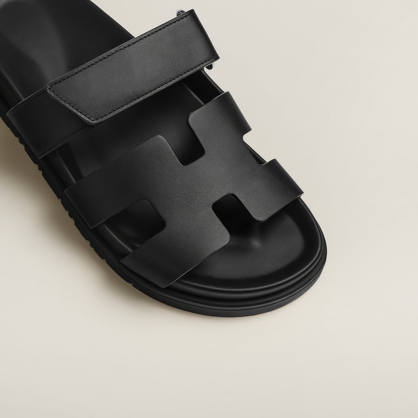 Sandales en Cuir pour Femme – Élégance et Confort au Quotidien