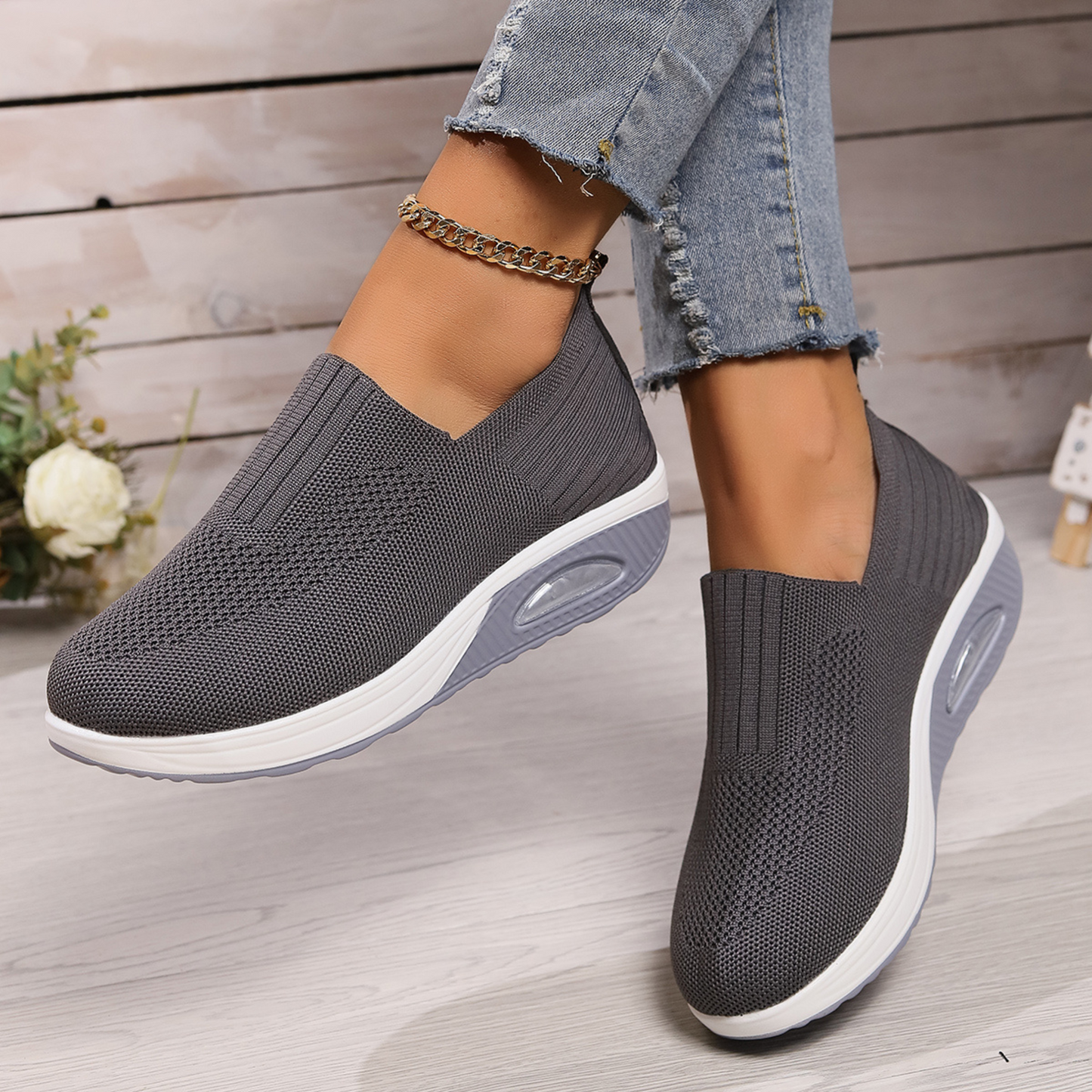 Chaussures Orthopédiques Femme – Confort et Soulagement de la Douleur