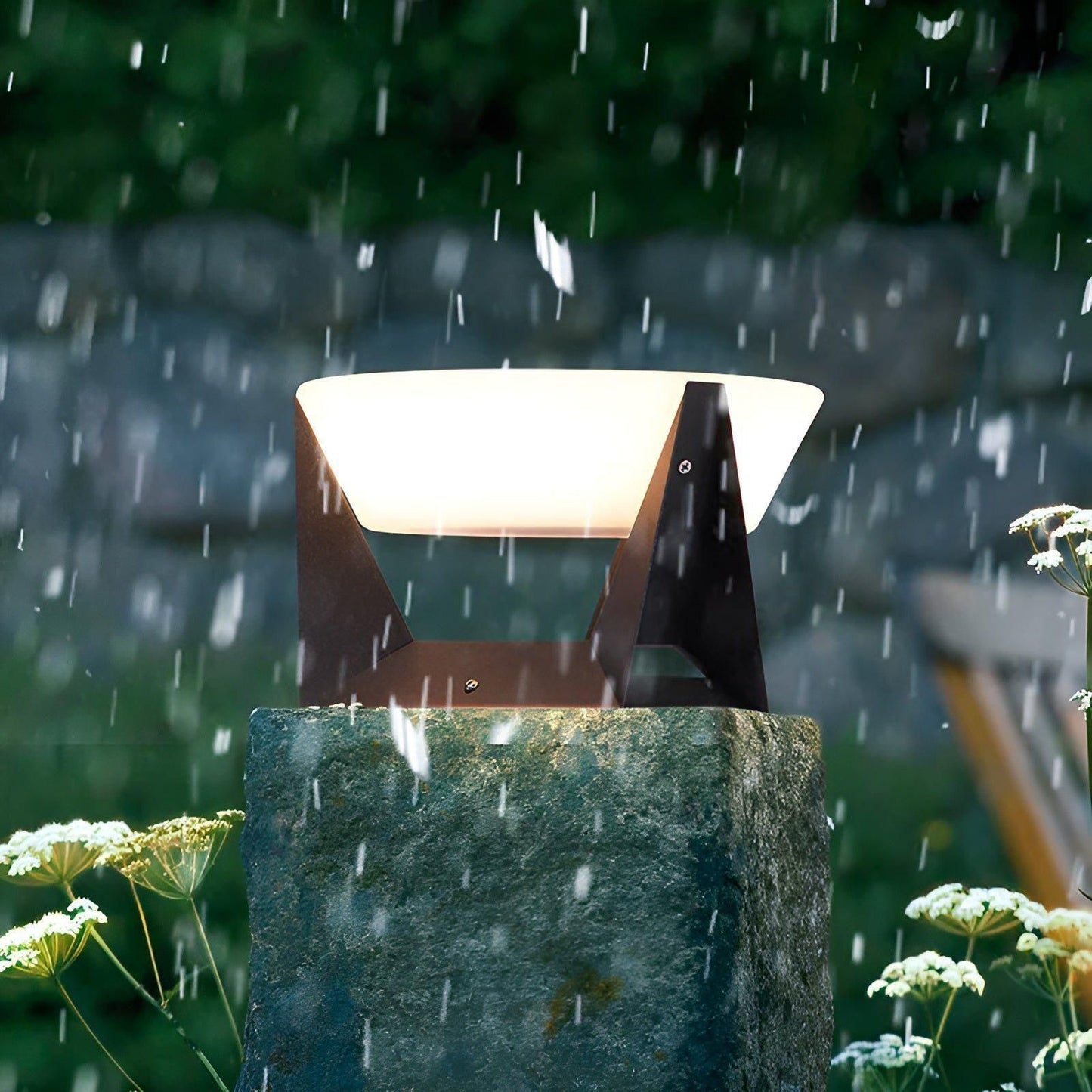 Lampe de jardin japonaise luxueuse à énergie solaire – Élégance LED sans fil pour une décoration maison raffinée
