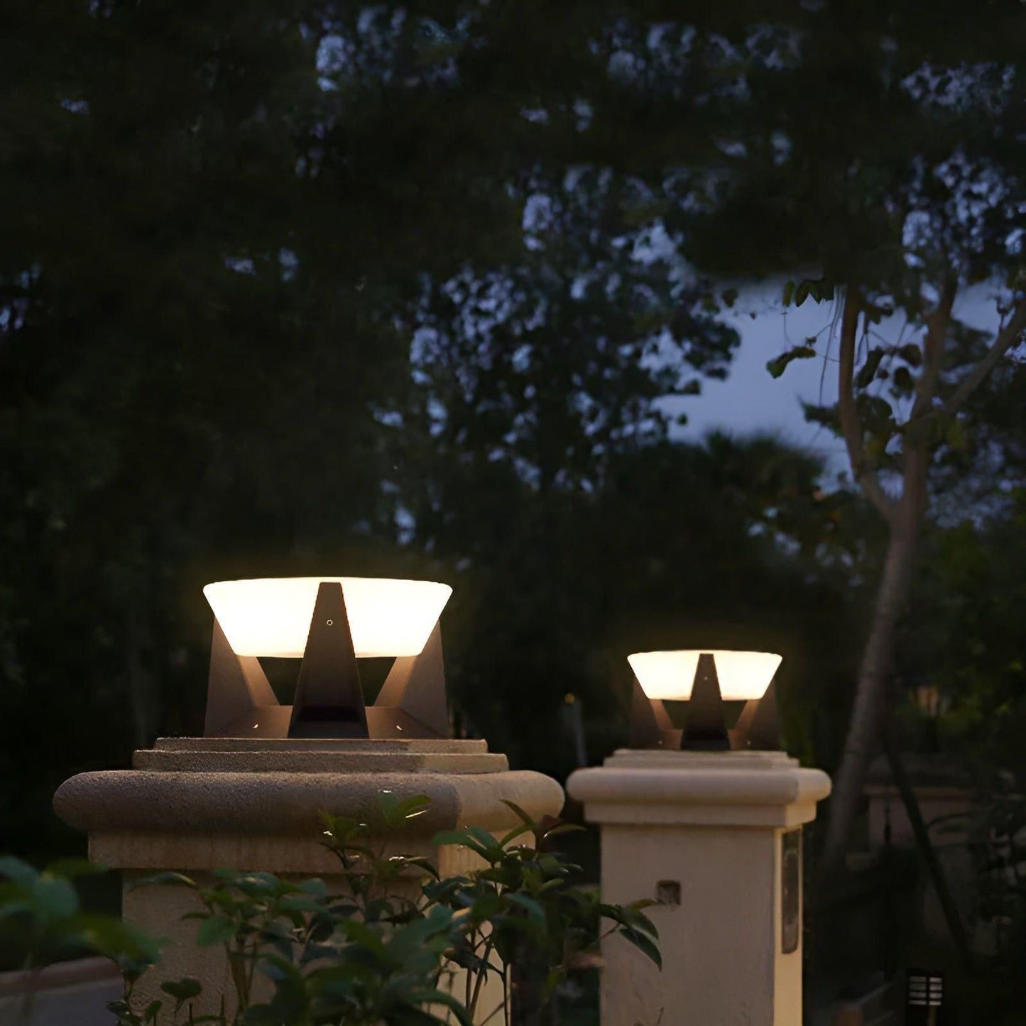Lampe de jardin japonaise luxueuse à énergie solaire – Élégance LED sans fil pour une décoration maison raffinée