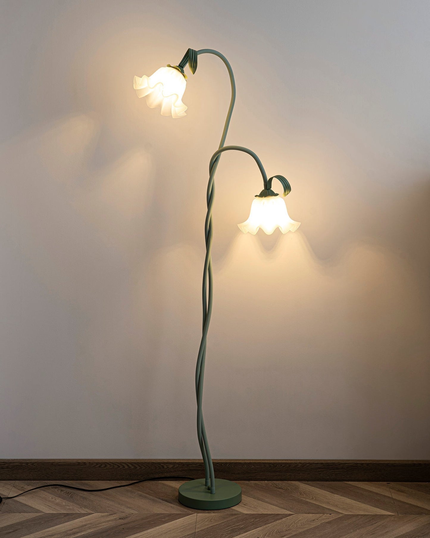 Lampadaire Calla Flowers – Élégance Florale et Éclairage Raffiné