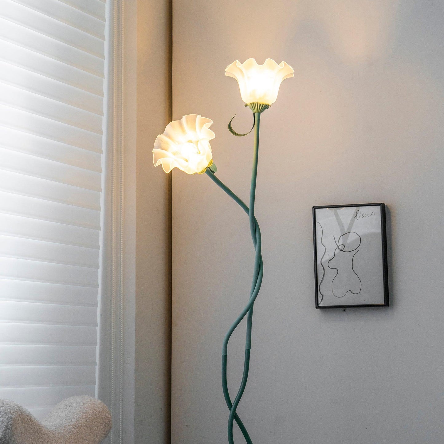 Lampadaire Calla Flowers – Élégance Florale et Éclairage Raffiné