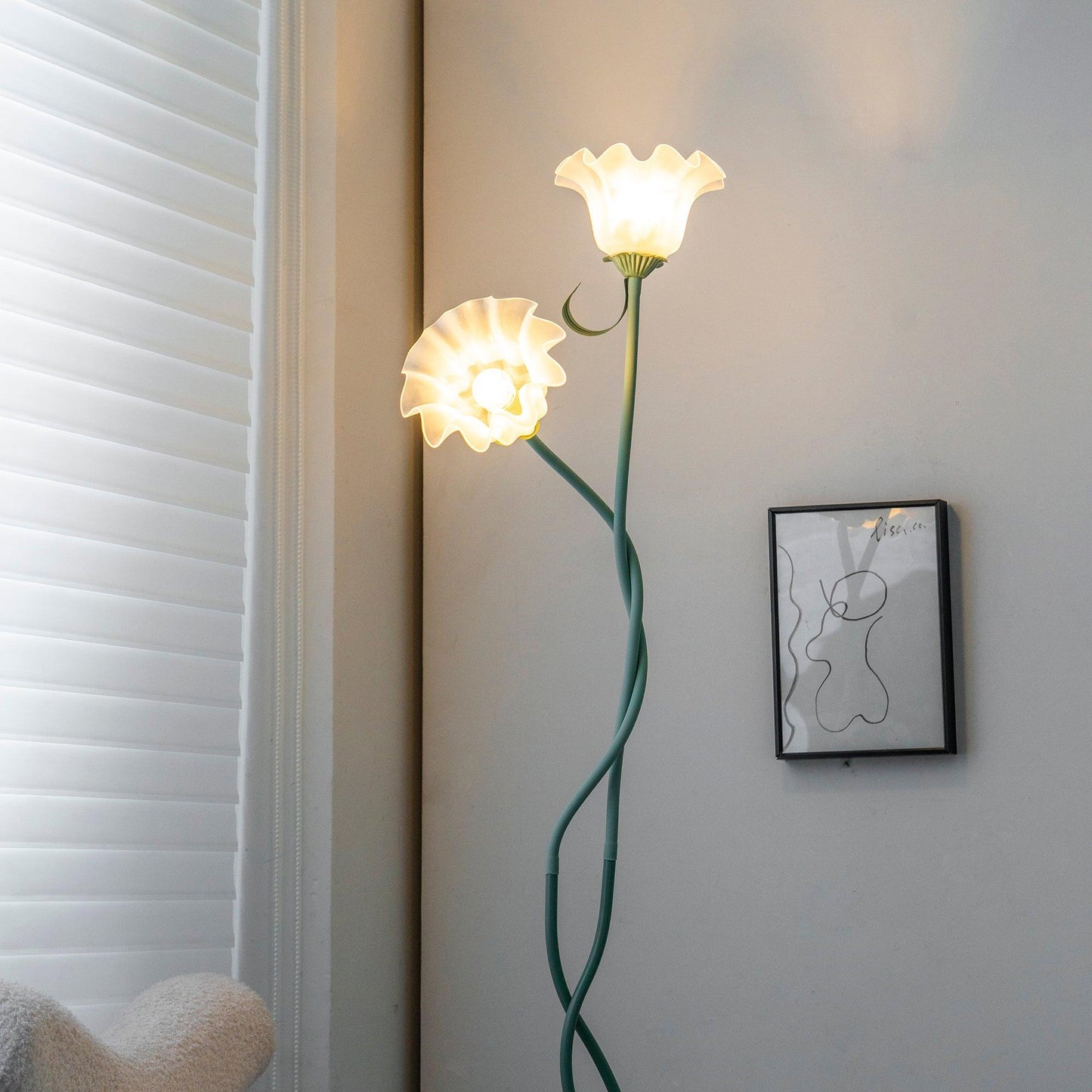 Lampadaire Calla Flowers – Élégance Florale et Éclairage Raffiné