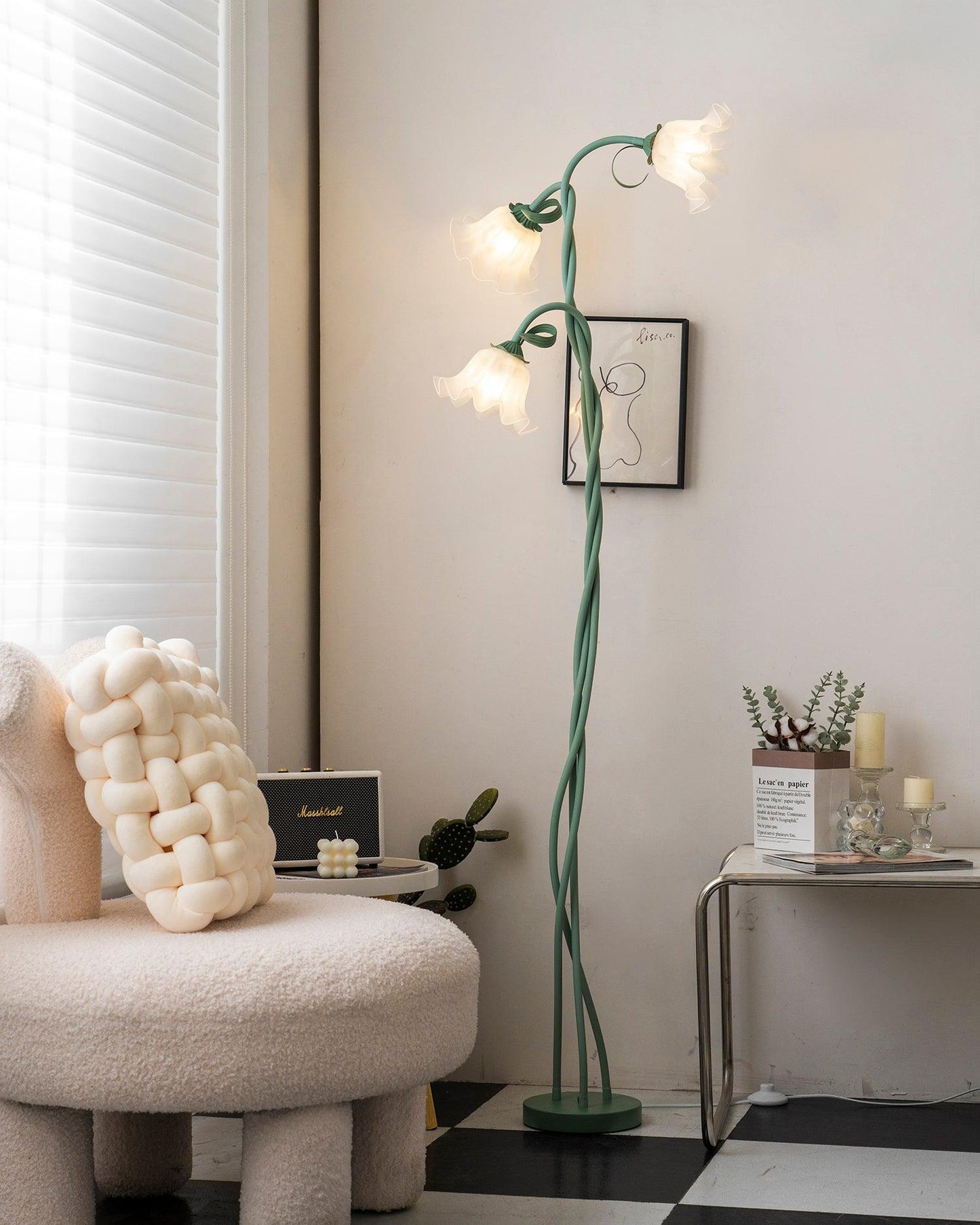 Lampadaire Calla Flowers – Élégance Florale et Éclairage Raffiné