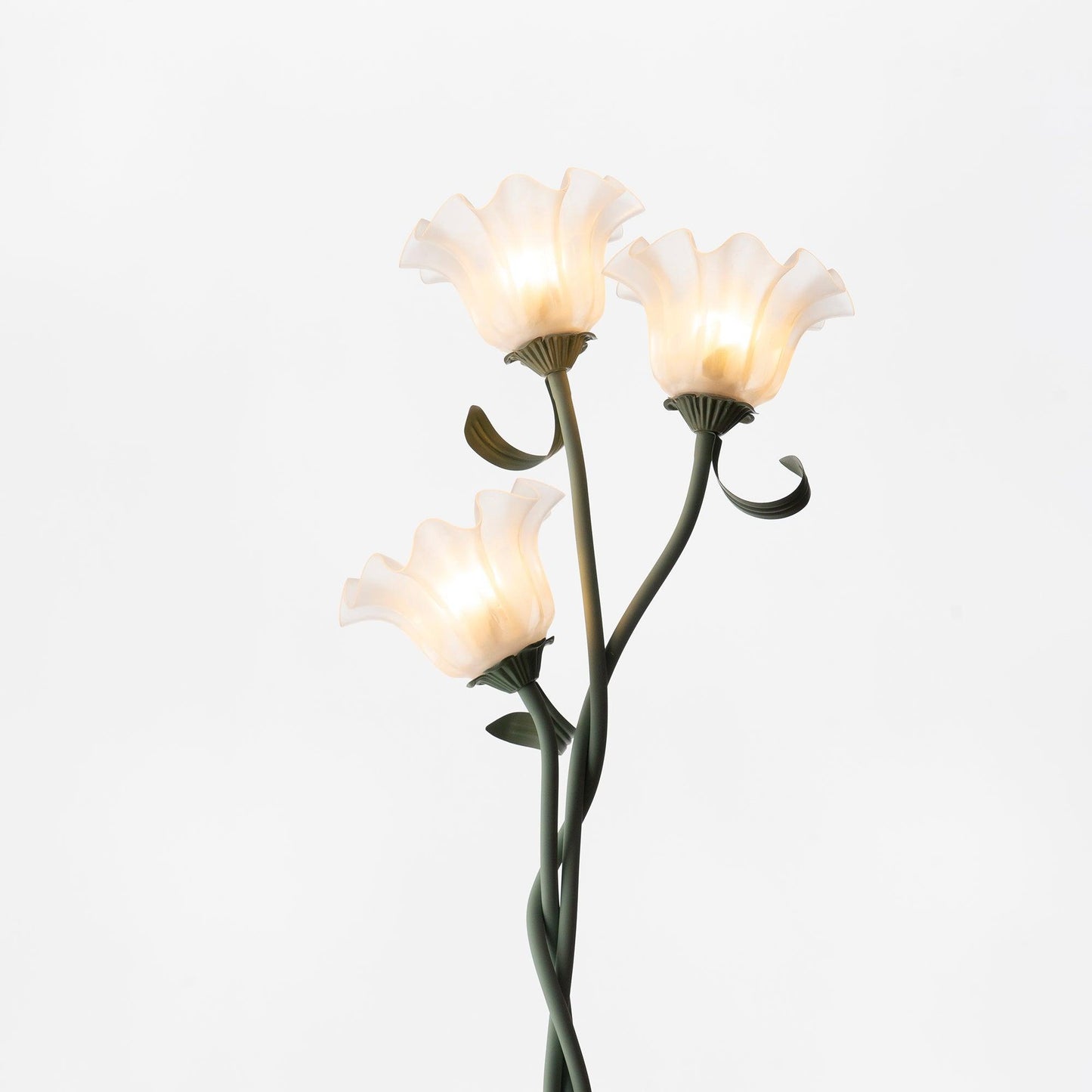 Lampadaire Calla Flowers – Élégance Florale et Éclairage Raffiné