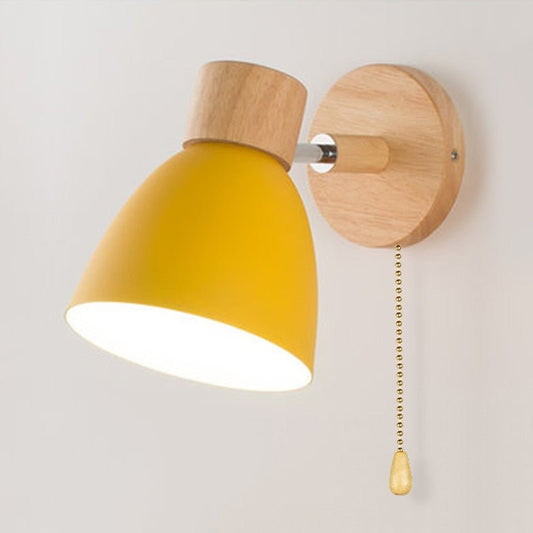 Applique murale suspendue scandinave en bois – Élégance naturelle et lumière chaleureuse