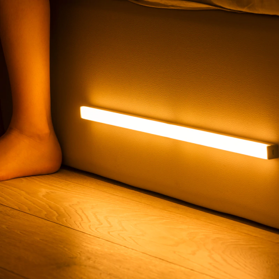 Luminaire LED Intelligent Sans Fil - Détecteur de Mouvement et Sans Éblouissement - Idéal pour la Décoration Maison