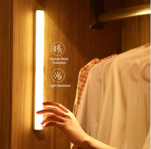 Luminaire LED Intelligent Sans Fil - Détecteur de Mouvement et Sans Éblouissement - Idéal pour la Décoration Maison