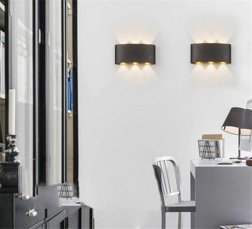 Lampe LED Moderne Étanche - Éclairage Puissant pour Locaux et Bâtiments - Idéale pour la Décoration Maison