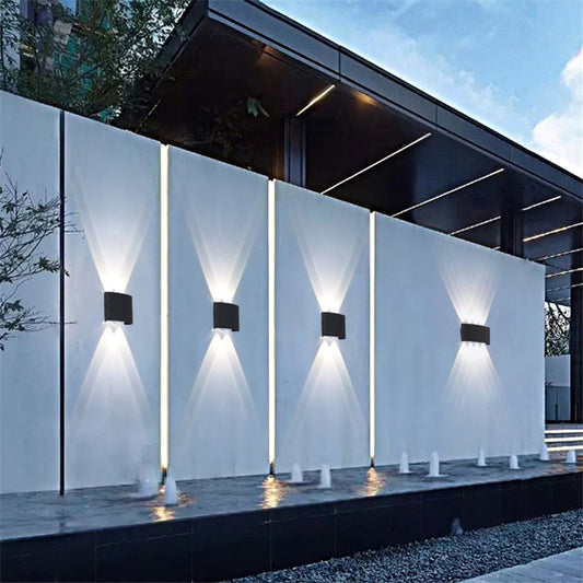 Lampe LED Moderne Étanche - Éclairage Puissant pour Locaux et Bâtiments - Idéale pour la Décoration Maison