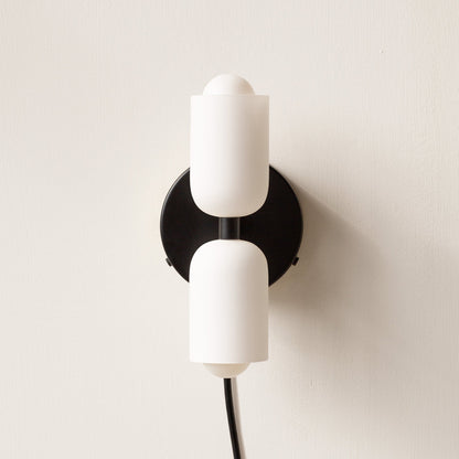 Applique Murale Élégante en Acrylique – Design Moderne et Lumineux