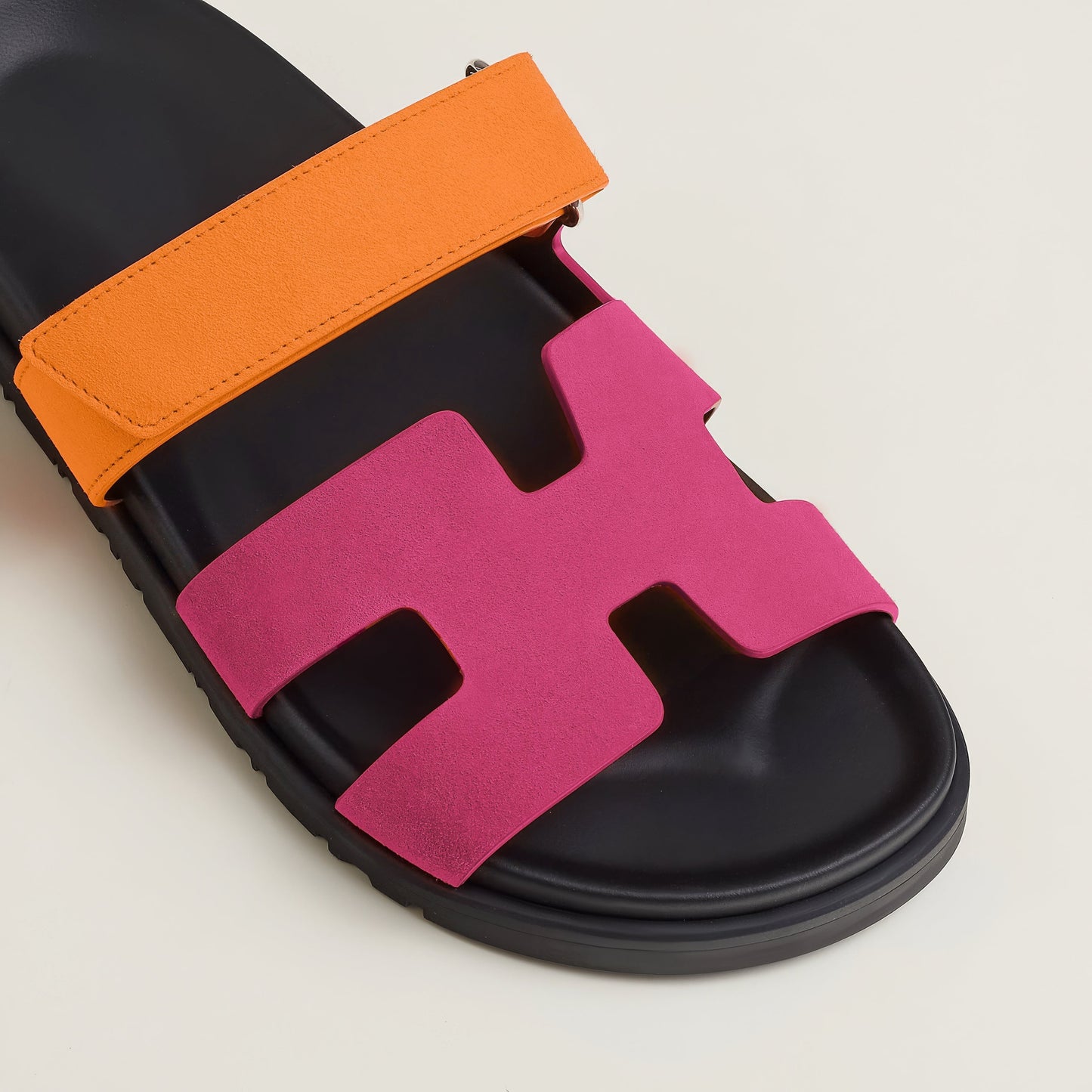 Sandales en Cuir pour Femme – Élégance et Confort au Quotidien