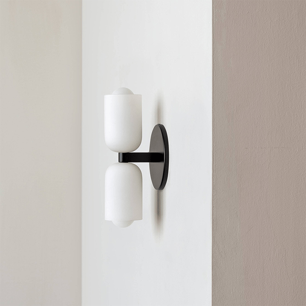 Applique Murale Élégante en Acrylique – Design Moderne et Lumineux