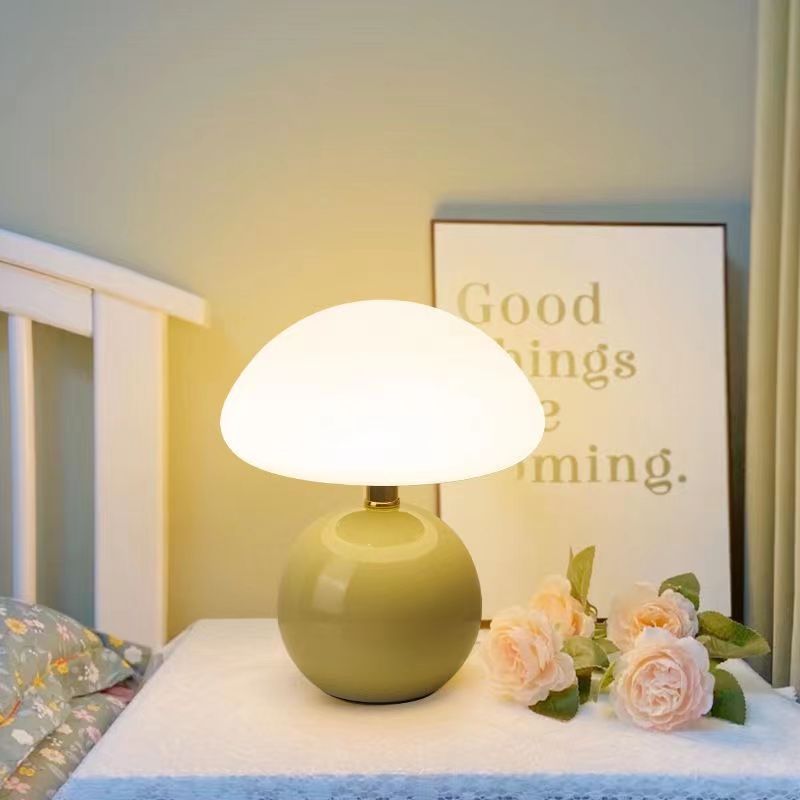 Lampe champignon à la crème française – Élégance et douceur pour votre intérieur