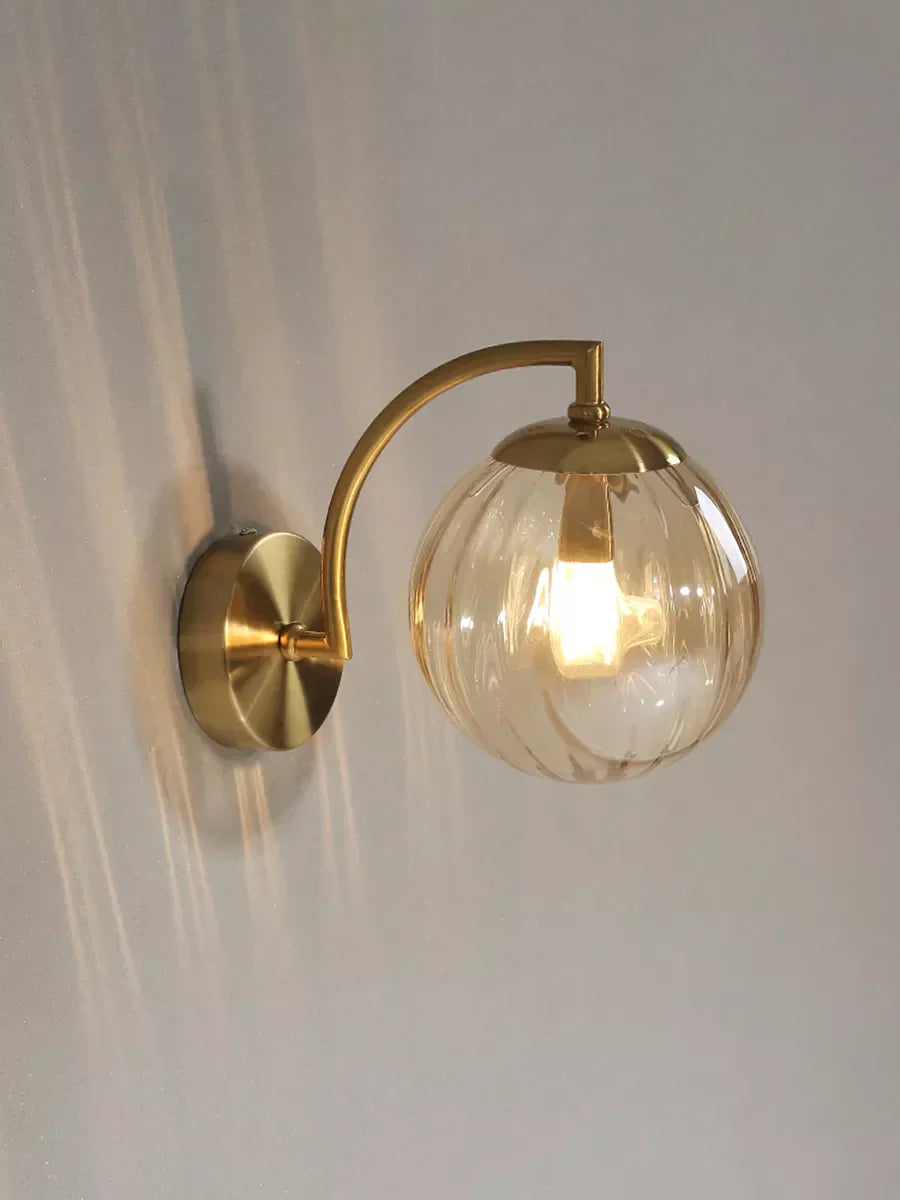 Applique murale LED en verre – Éclairage raffiné et décoratif pour une décoration maison moderne et lumineuse