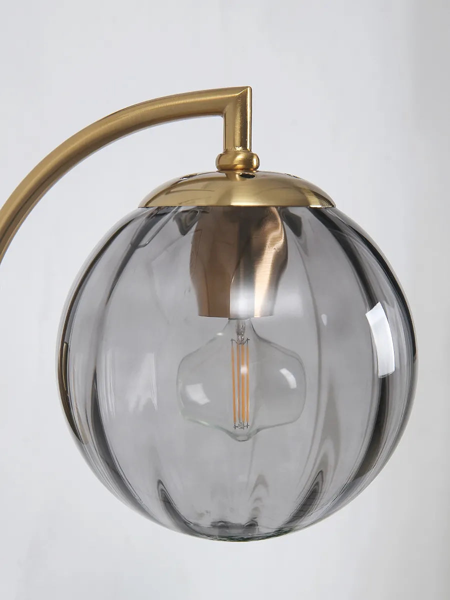 Applique murale LED en verre – Éclairage raffiné et décoratif pour une décoration maison moderne et lumineuse
