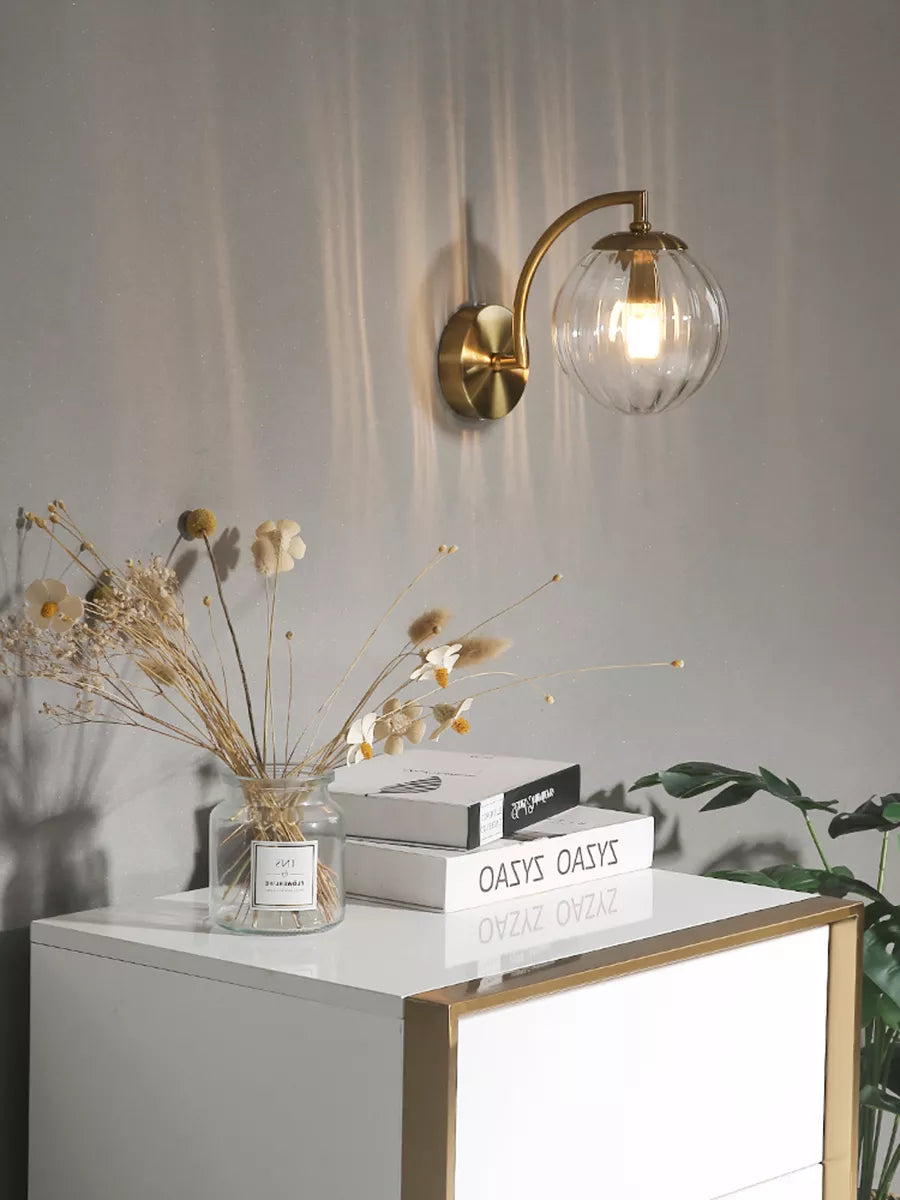 Applique murale LED en verre – Éclairage raffiné et décoratif pour une décoration maison moderne et lumineuse
