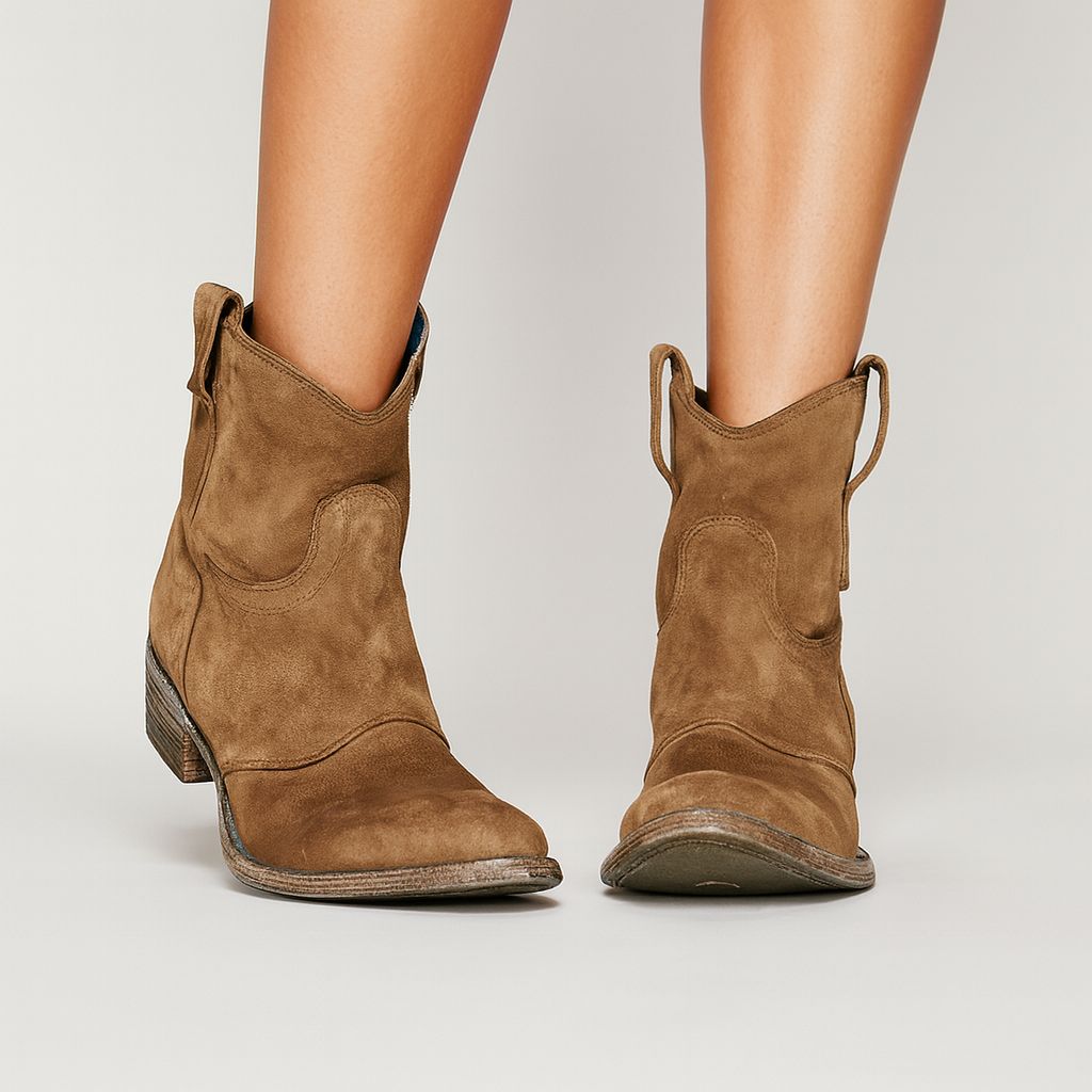 Bottes Cozy Chic en Daim – Élégance et Confort au Quotidien